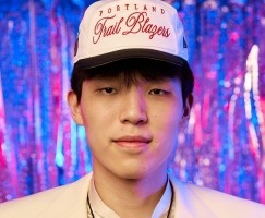 杨瀚森：篮球和乒乓球都是竞技体育 都是一些很神奇很好玩的运动